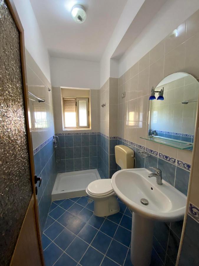 Alti Holiday Apartments One Orikum Eksteriør billede